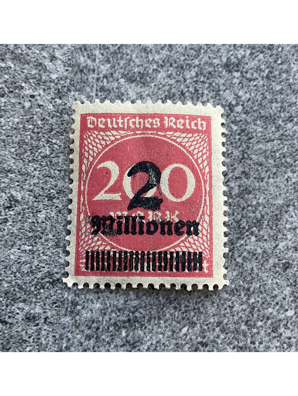 Rare 1923 Deutsches Reich German 2 Million Overprint on 200 MARKS Stamp Unused 1